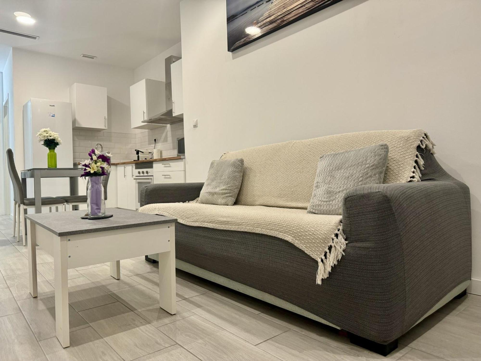 Alcala Galiano 81 By United Renters Alicante