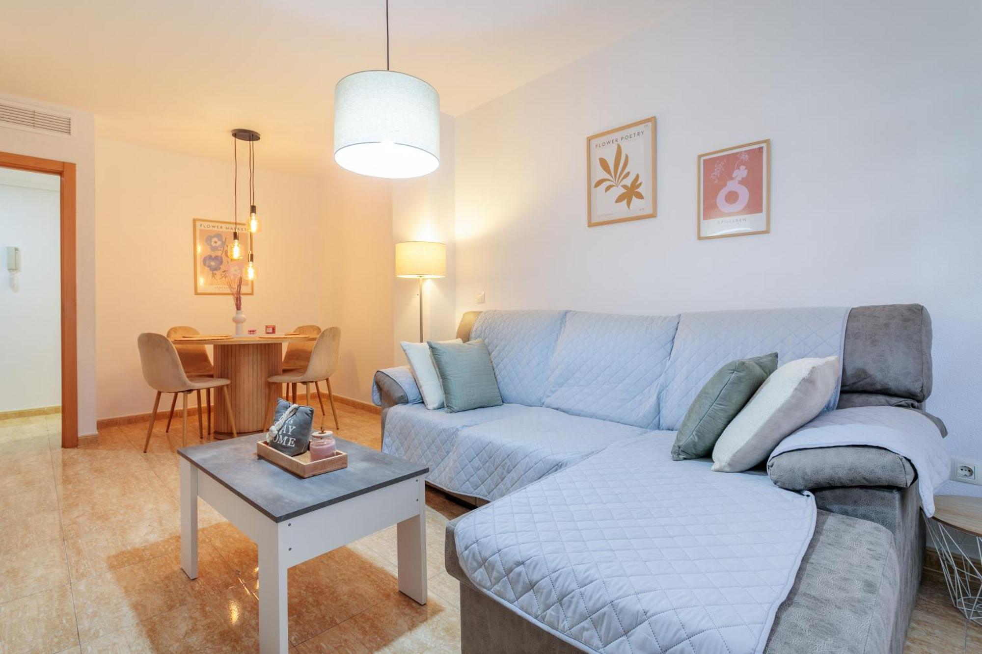 Apartamento En El Corazon Alicantino *