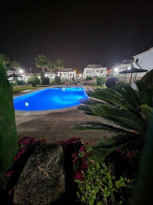 Apartment Punta Prima Flat With Private Roof Terrace