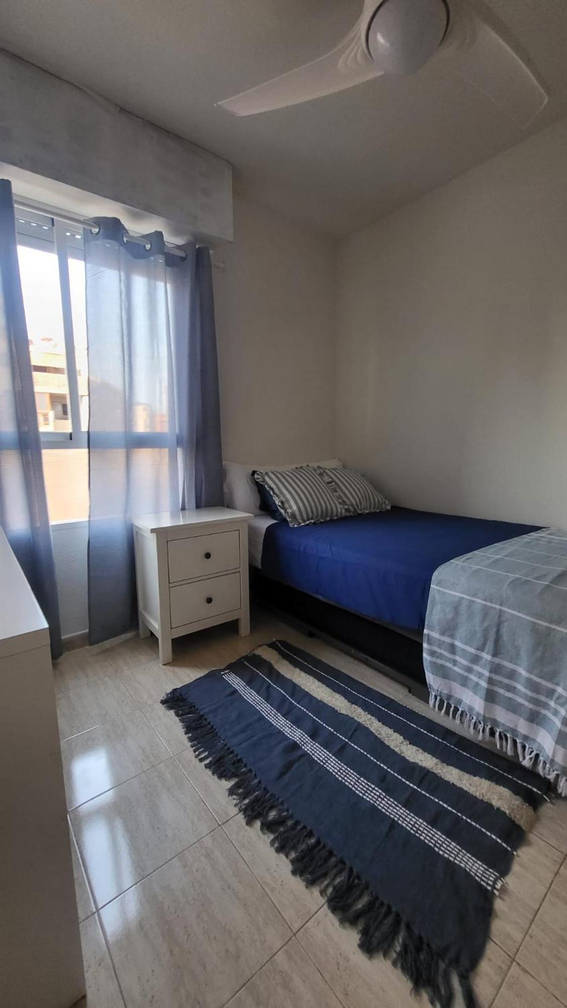Encantador Apartamento Con Vista Al Mar Alicante