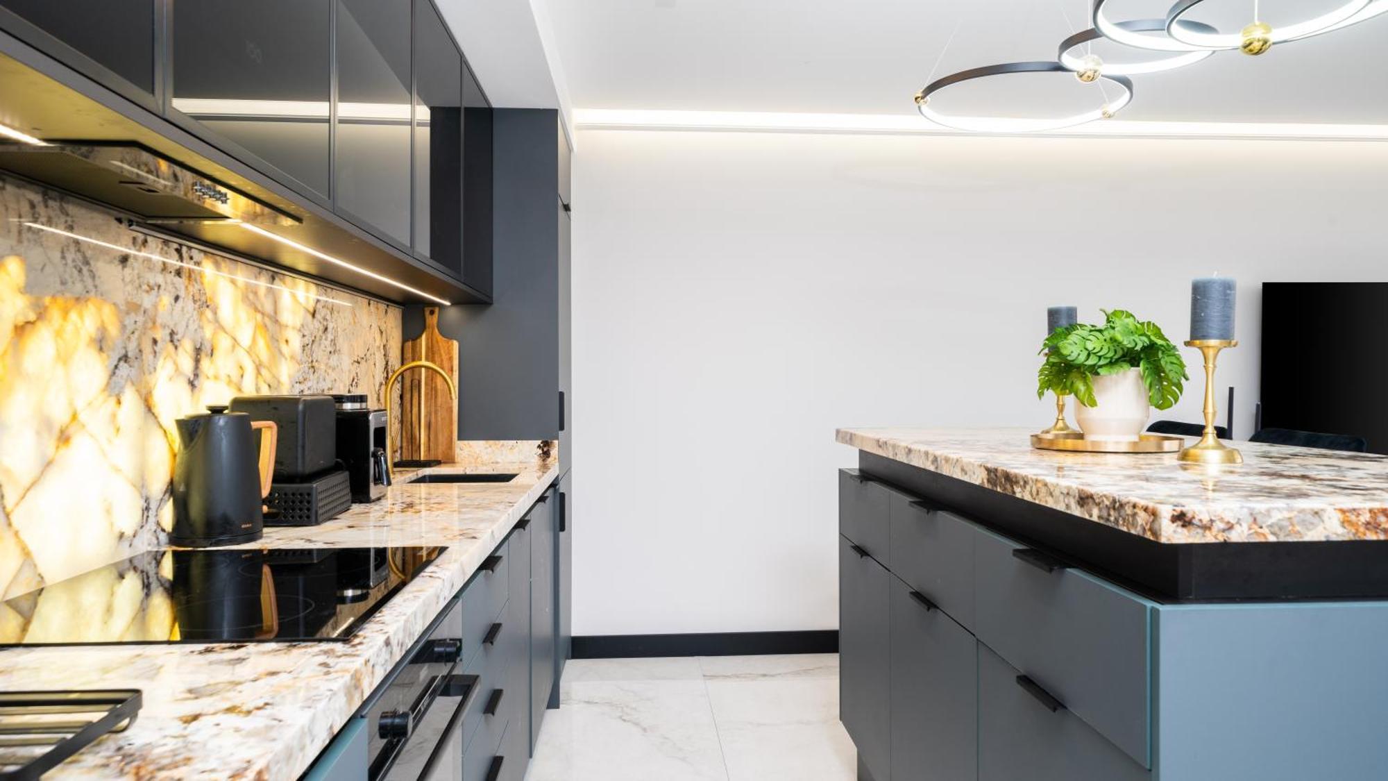 Huoneisto Luxury & Alicante