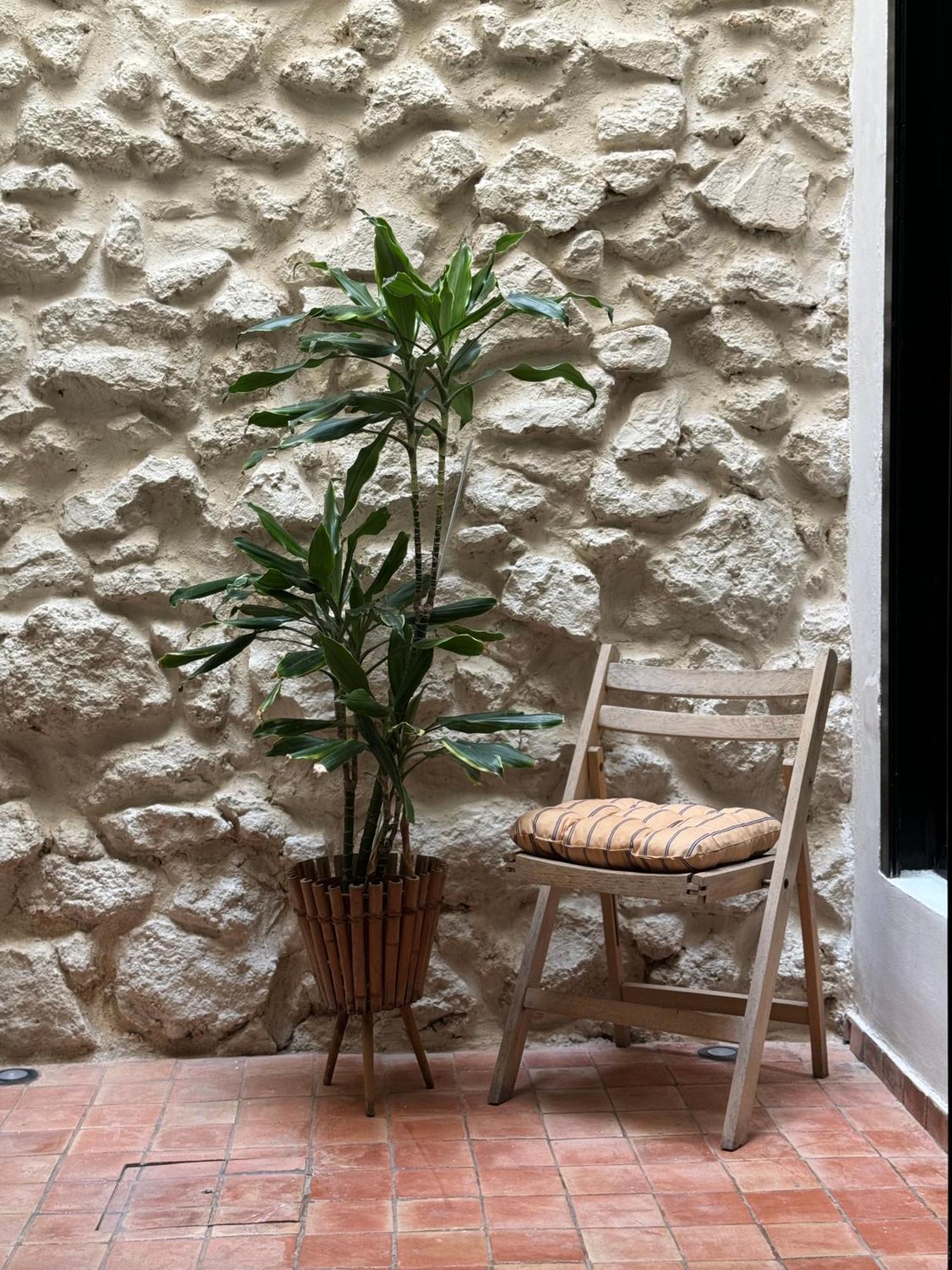 Casa Intre *