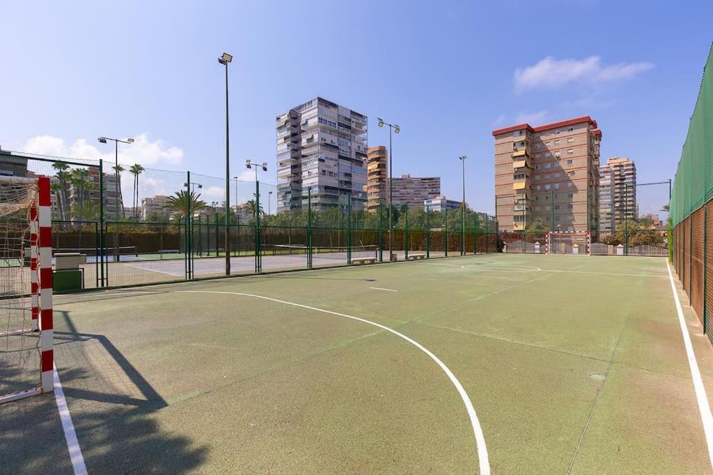 Apartamento Lujoso En 1º Linea Playa San Juan