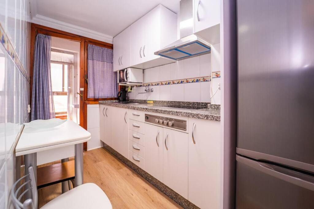 Authentic Flat Near The Appartement Alicante