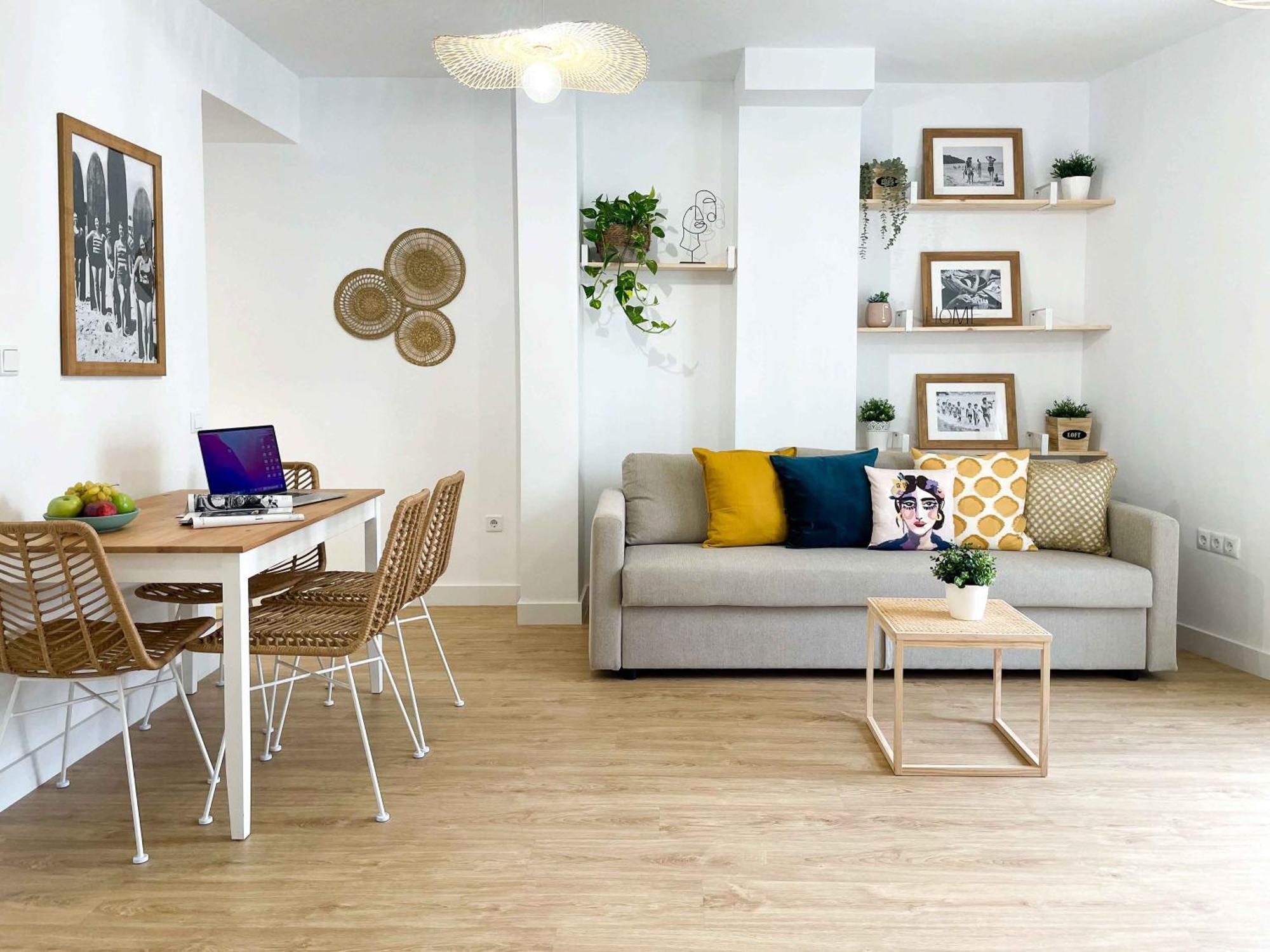 Apartamento El Atico Del Mercado. Un Lugar Dificil De Olvidar. Alicante
