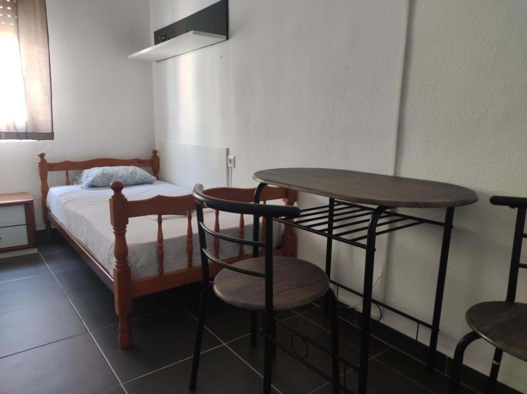 11-habitacion Del Piso *
