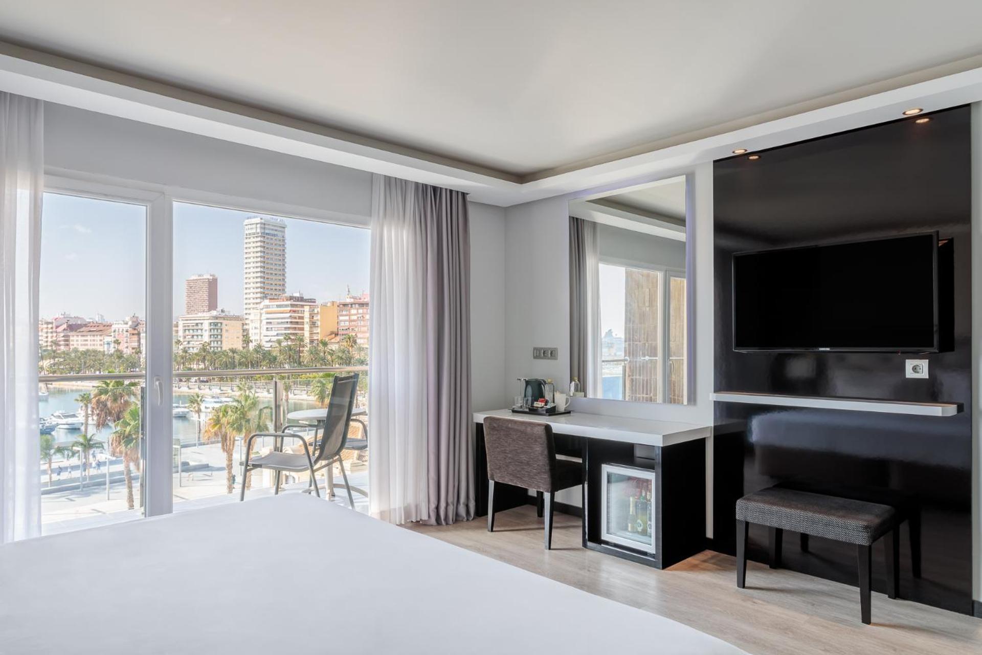Melia 4* Alicante