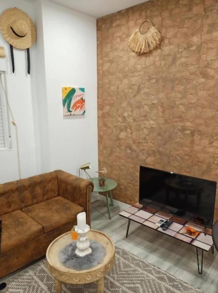 Lovelyloft Paulas Apartment
