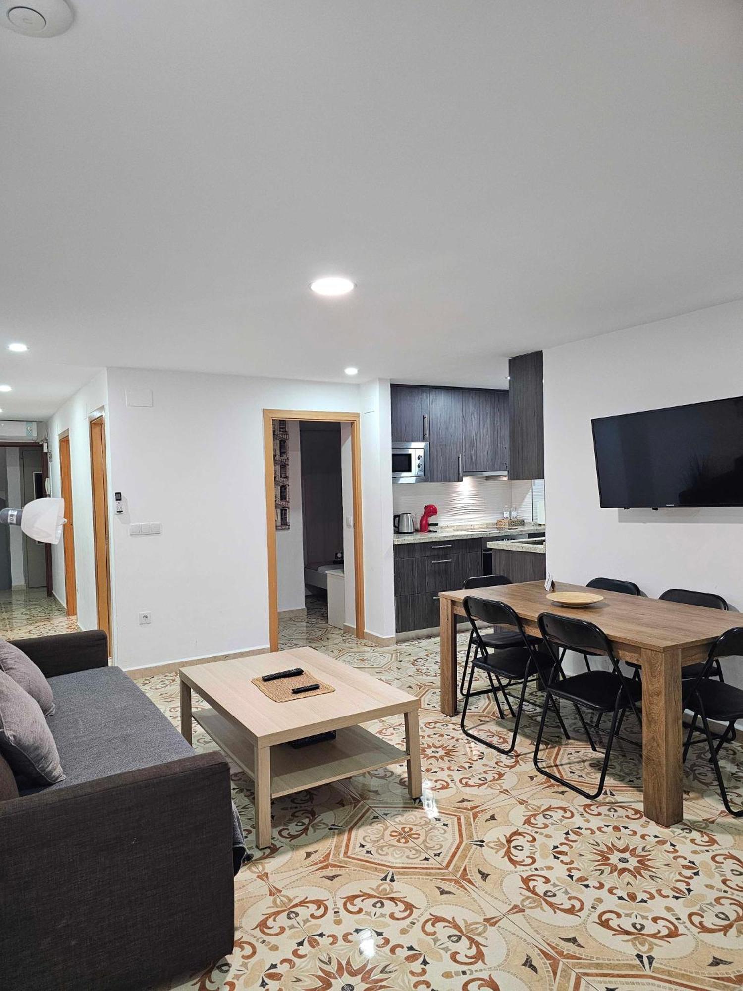 Suncastle -with Sunny Rooftop Terrace And Barbecue * Alicante