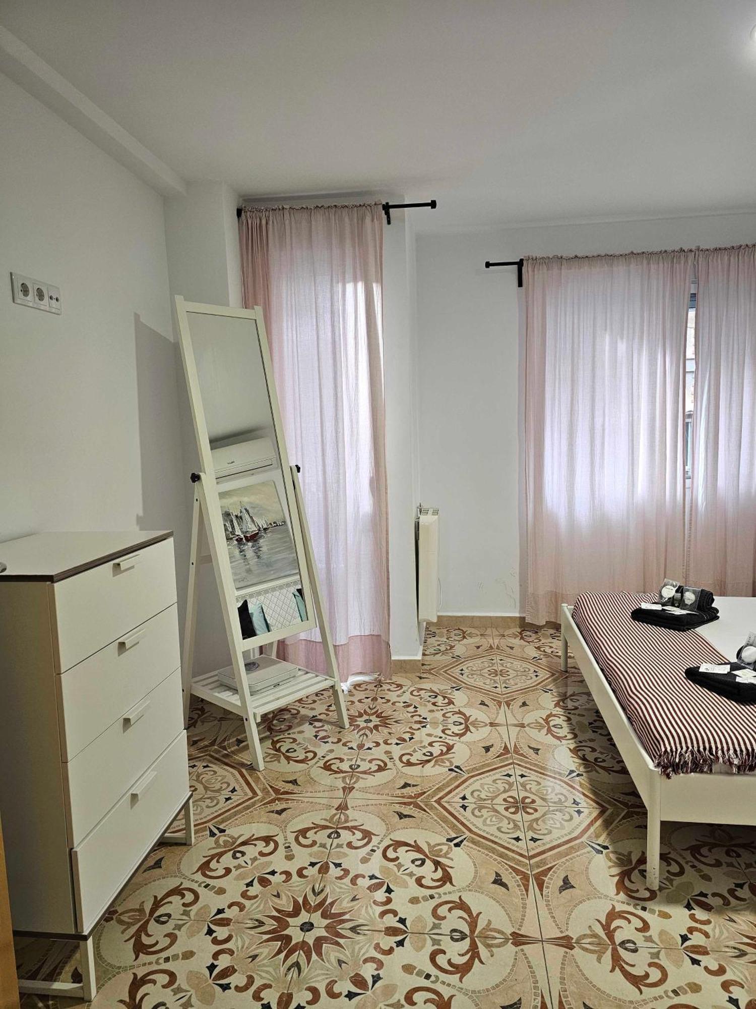 Apartment Suncastle -with Sunny Rooftop Terrace And Barbecue Alicante