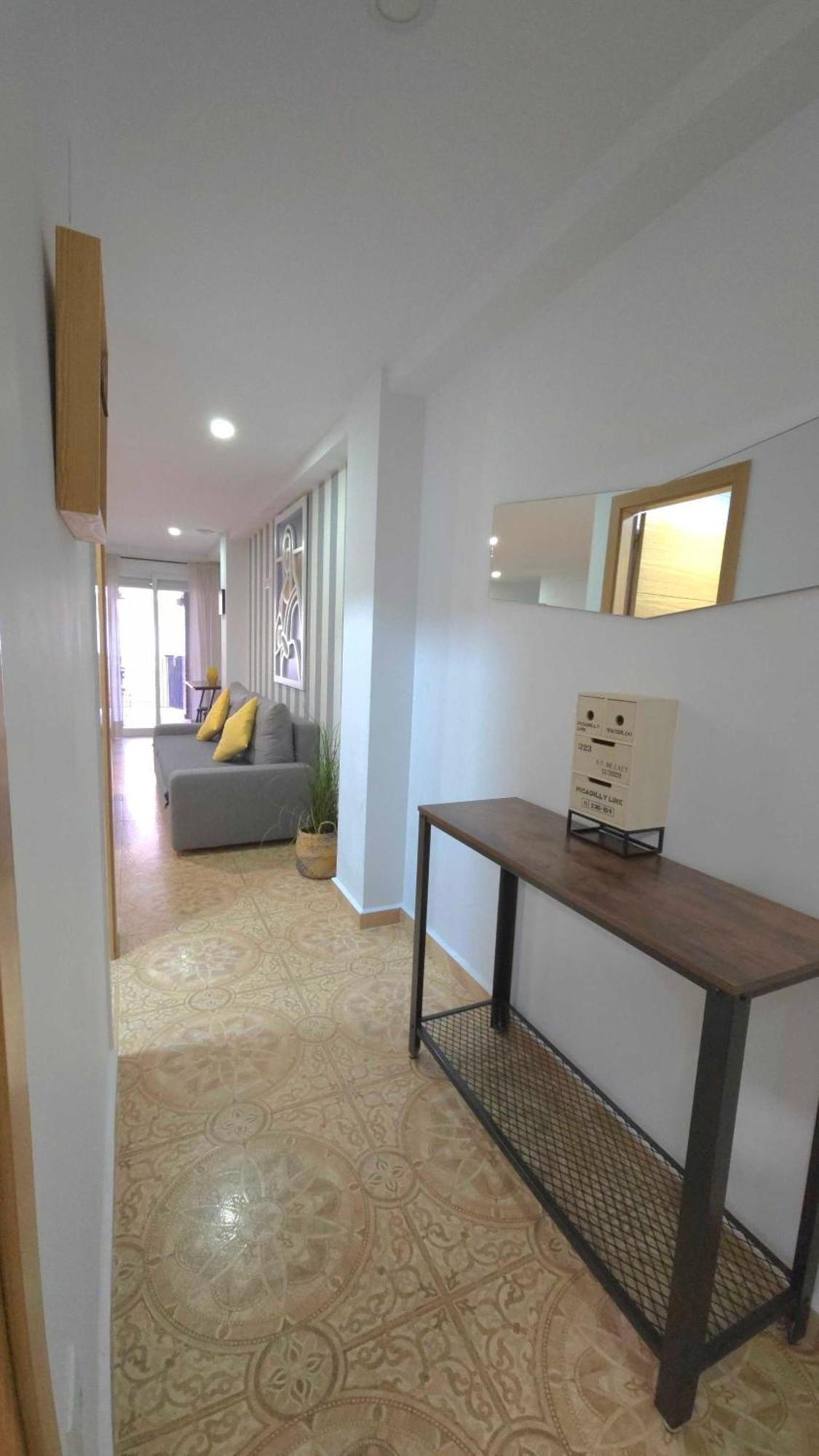 Suncastle -with Sunny Rooftop Terrace And Barbecue *