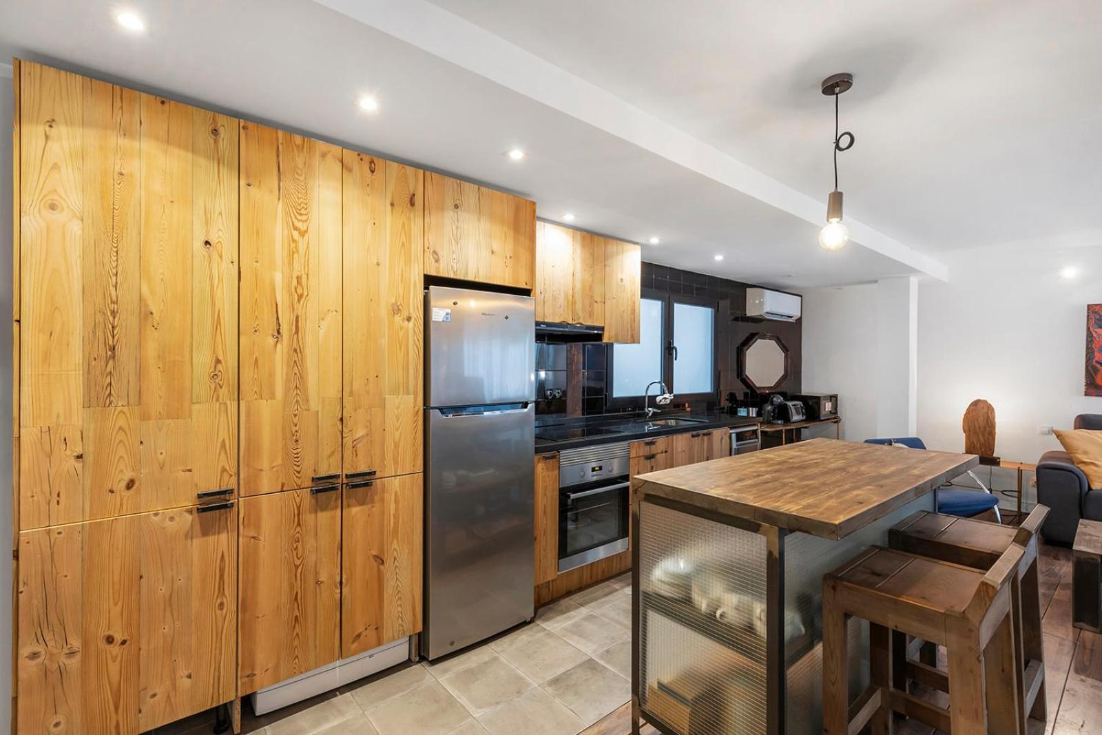 Apartment Design In Center Of With Ac *