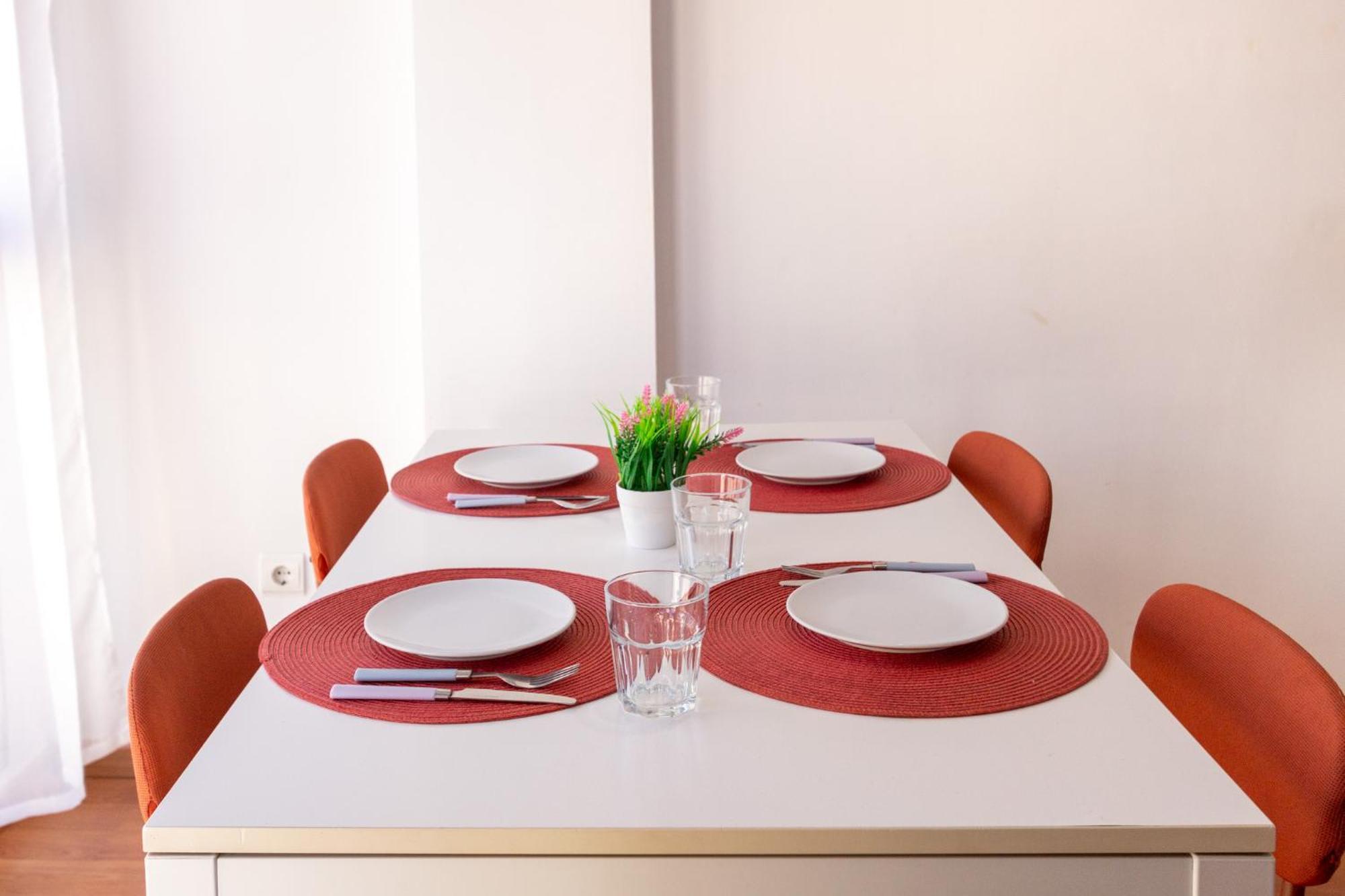 Cerca Del Mar Y Aeropuerto Apartment *