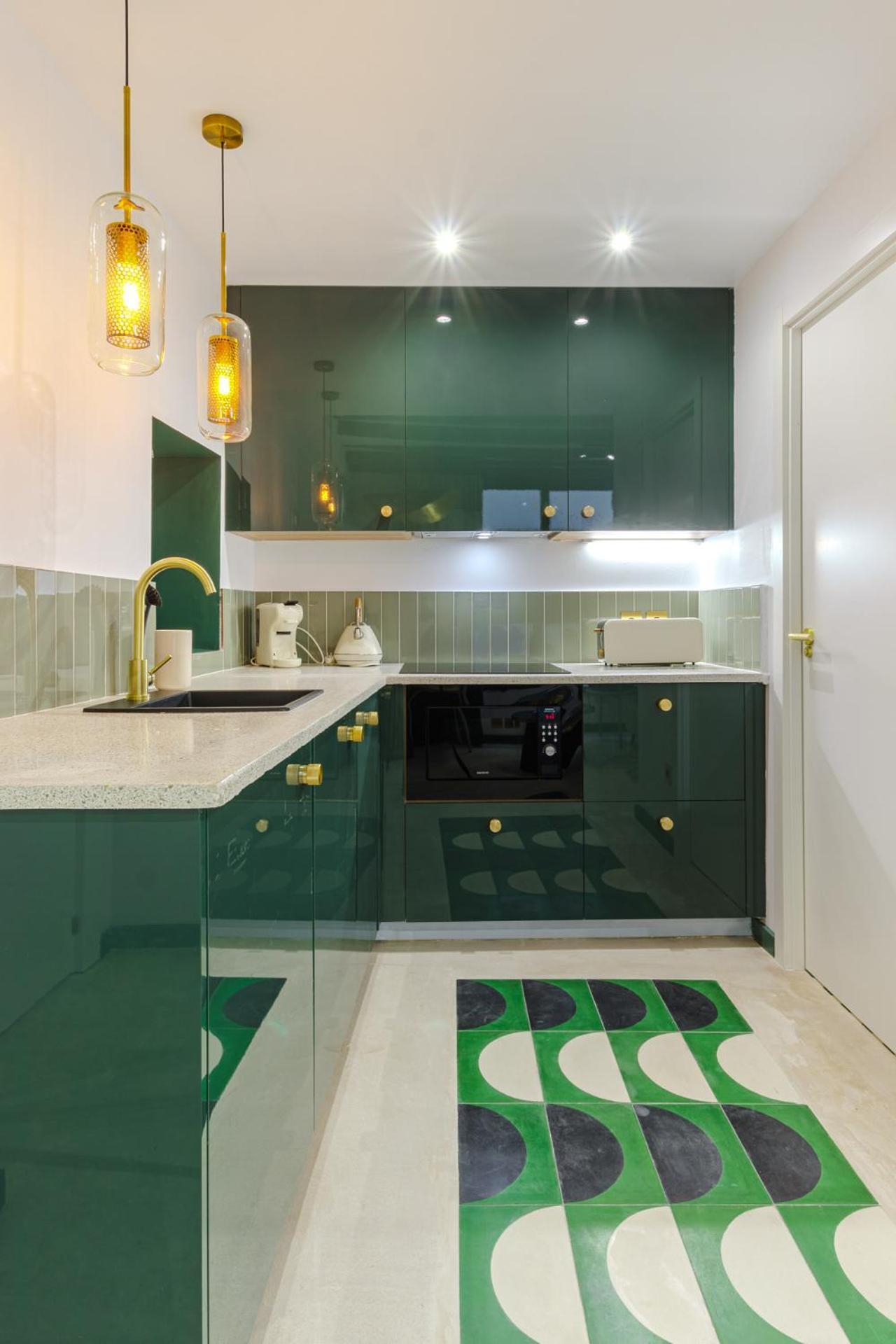 Refined And Practical In Historic Center Of Appartement