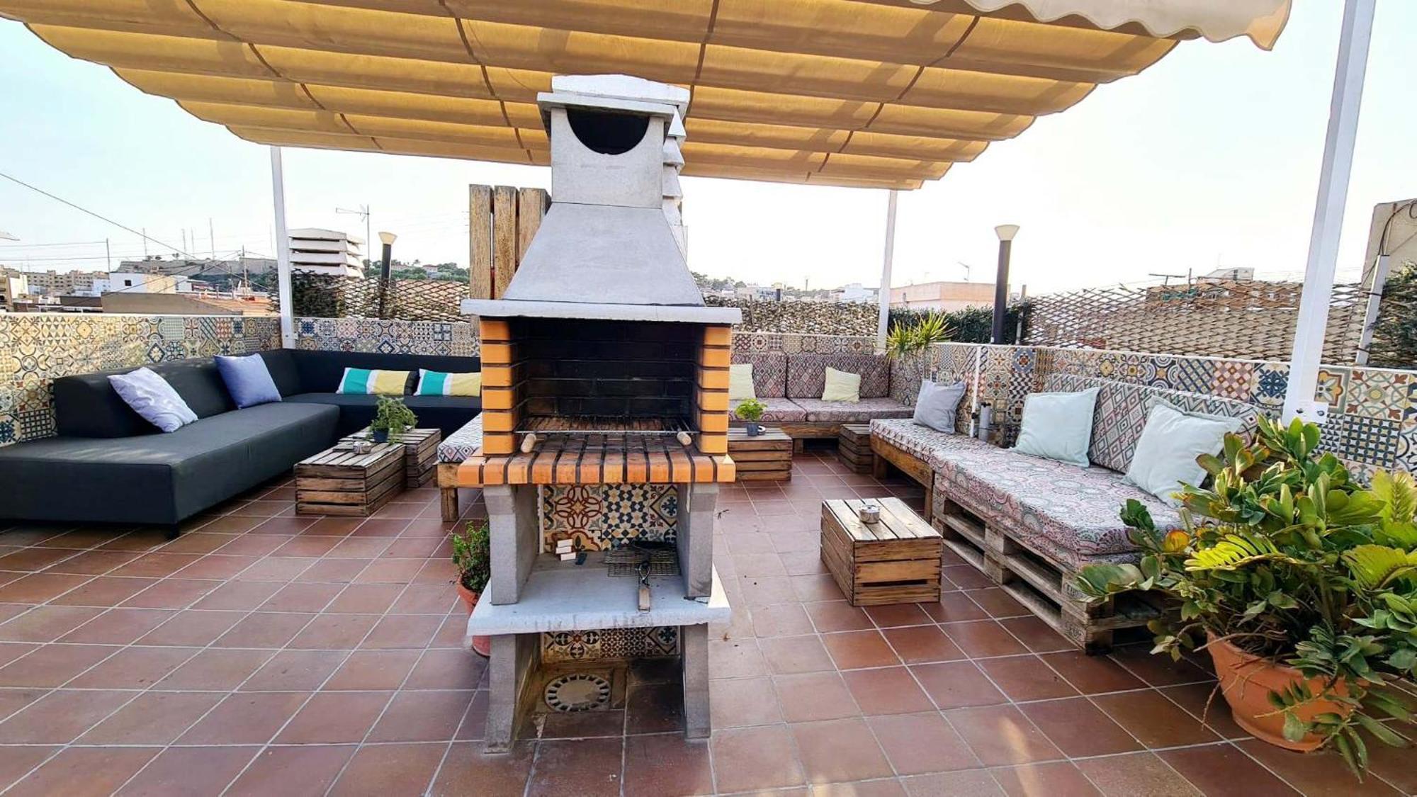 Suncastle -with Sunny Rooftop Terrace And Barbecue * Alicante