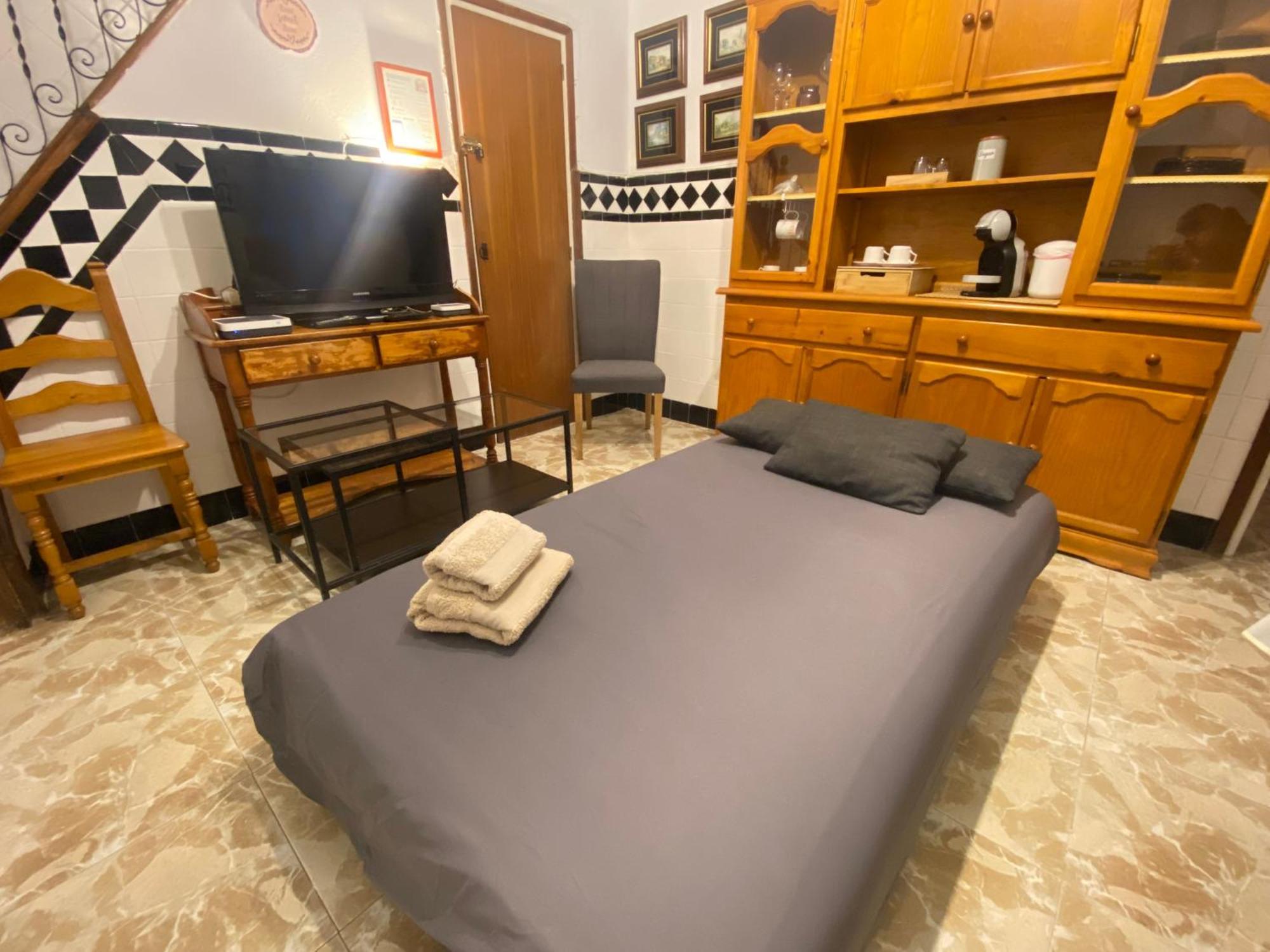 Postiguet House Apartment