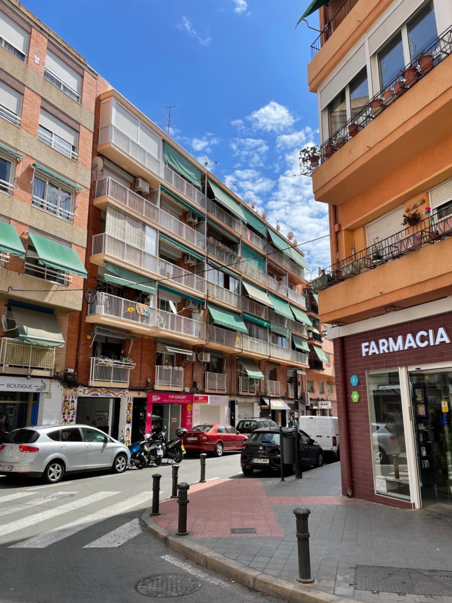 En Piso Particular Sol Connect Homestay