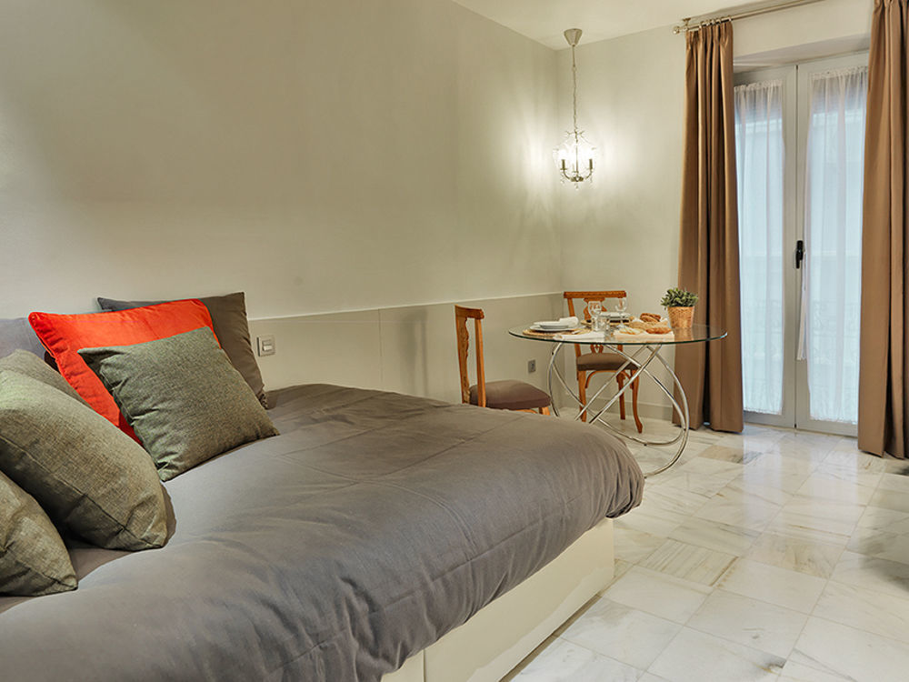 Apartamentos Living Alicante *