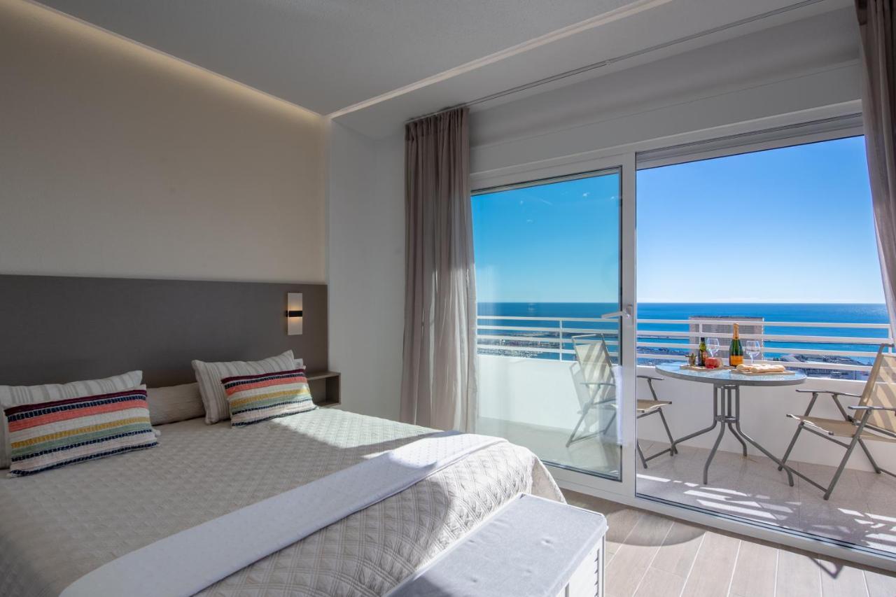 Skylights Appartement Alicante
