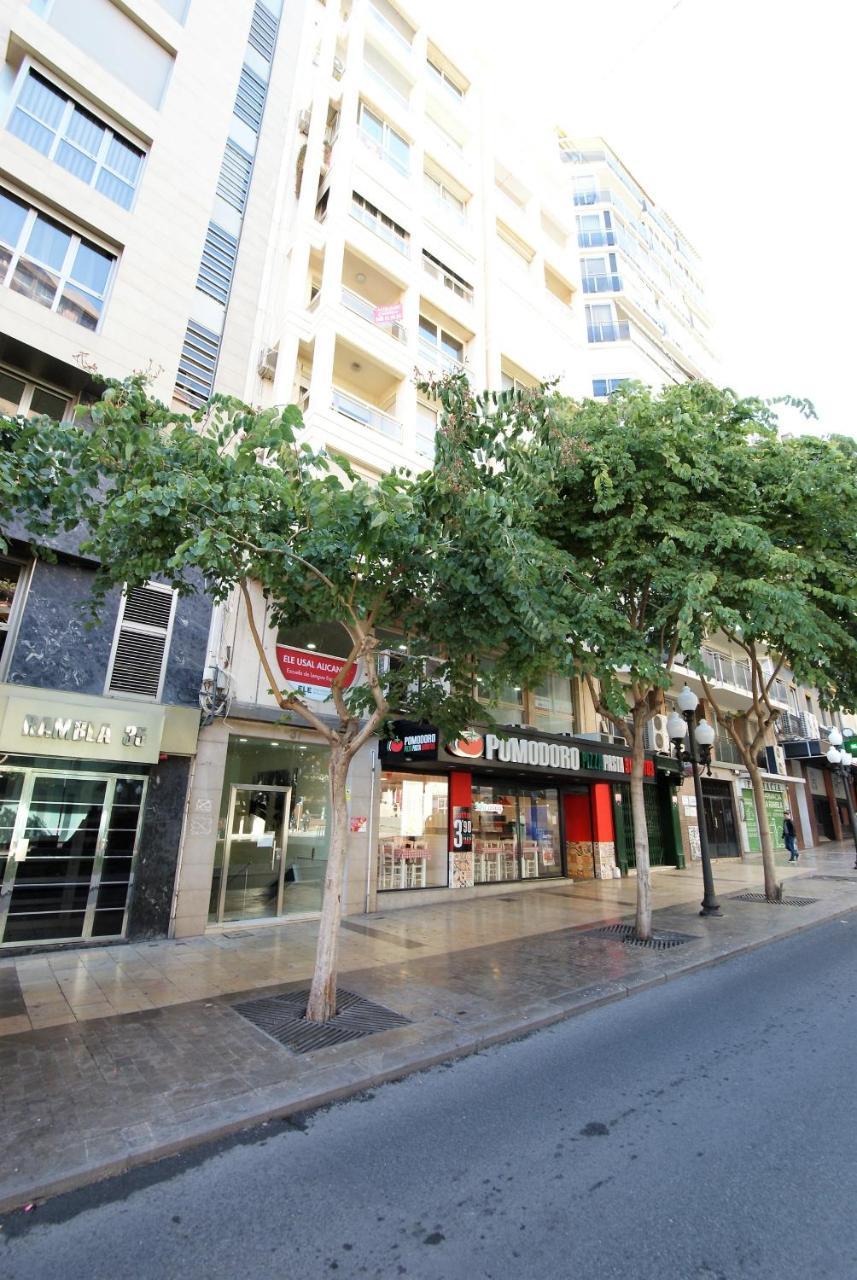 Lujoso Y Espacioso Piso En El Corazon De Con Hidromasaje Alicante