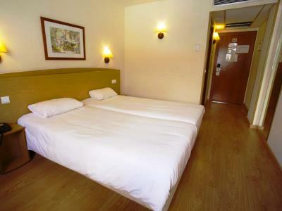 Travelodge Puerto 3*