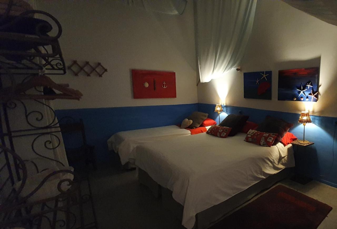 Barrio Boutik Hostel *
