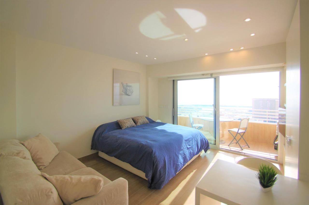Estudio De Lujo Casaturis En El Corazon De A114 Alicante
